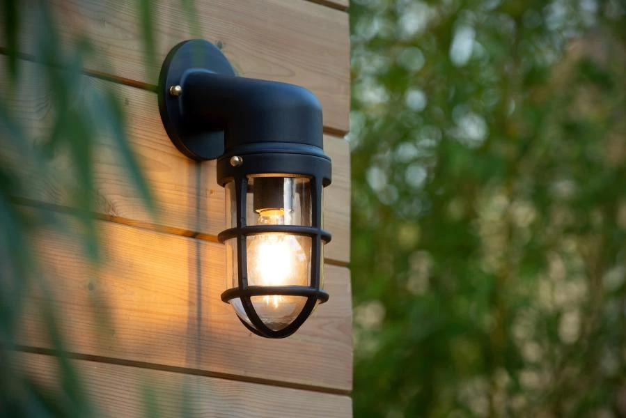 Lucide DUDLEY - Wall light Outdoor - 1xE27 - IP44 - Black - ambiance 1